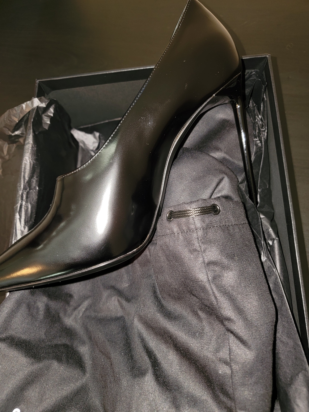 New Saint Laurent Black Stiletto Bootie Sz 40 - Picture 2 of 6